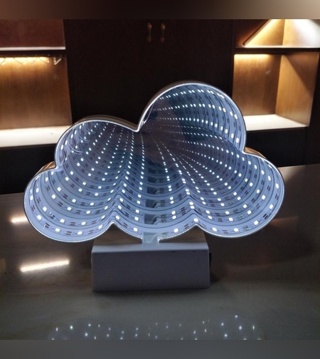 Decoratiune Luminoasa cu Baterii/USB Neon Model Norisor 20 cm Alb Rece