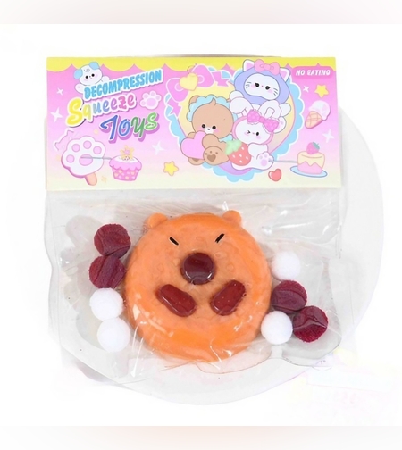 Jucarie Antistres Squishy, Flippy, cu Revenire Lenta, Squeeze Pinch Family, Forma de Biscuite Rotund, Model Capybara, 7x6.5 cm, 55g, Ambalaj Transparent, Maro