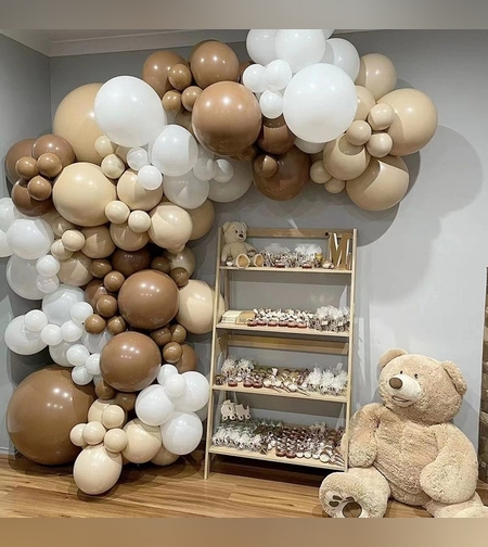 Baloane din Latex pentru Arcada, Flippy, Set Mix din 125 baloane, Model Petrecere pentru Arcada, Baloane Party, 12 cm, 25 cm, 45 cm, Pai si Adeziv inclus in pachet, Maro, Alb, Bej