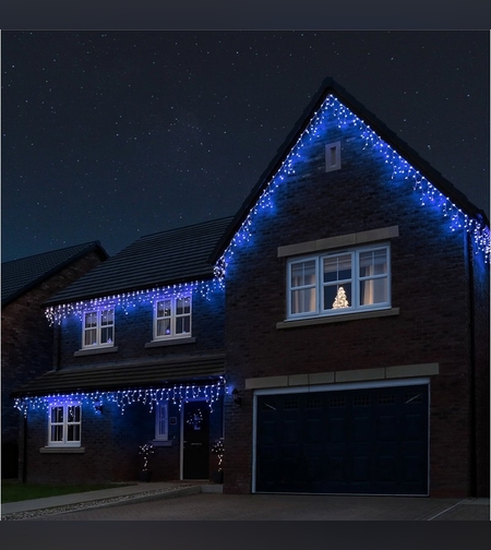 Instalatie Craciun Yoto, Tip Franjuri/Turturi, 7 m, 200 LED-uri, Prelungitor 1.5 m, 8 Jocuri de Lumini, Interconectabila, Conectare la Retea, Fir transparent, Interior/Exterior, Albastru