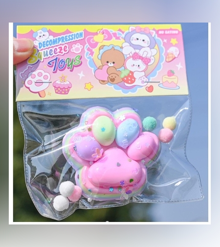 Jucarie Antistres Squishy, Flippy, Labuta de Pisica Pufoasa, cu Revenire Lenta, 7.5 x 8.5 cm, Model 27052, Multicolor