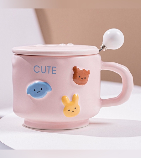 Cana ceramica, Flippy, din Portelan, print Figurine Animalute, Cana penru Copii, Model CUTE, Cana cu Lingura si Capac, Ceasca pentru Cafea, Ceai, 400ml Roz