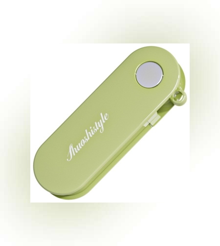 Peeler pentru Legume si Fructe, Flippy, 3.6 x 9.1 cm, Multifunctional, Curatator Pliabil, din ABS si Otel Inoxidabil, Verde