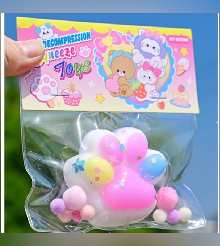 Jucarie Antistres Squishy, Flippy, cu Revenire Lenta, Labuta de Pisica Pufoasa, 7.5 cm, Ambalaj Transparent, Model 27056, Multicolor