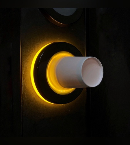 Диспенсер с подсветкой.  Диаметр: 80мм/90мм.