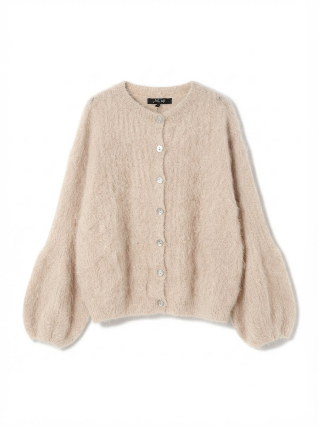 FLUFFY CARDIGAN IN CREAM