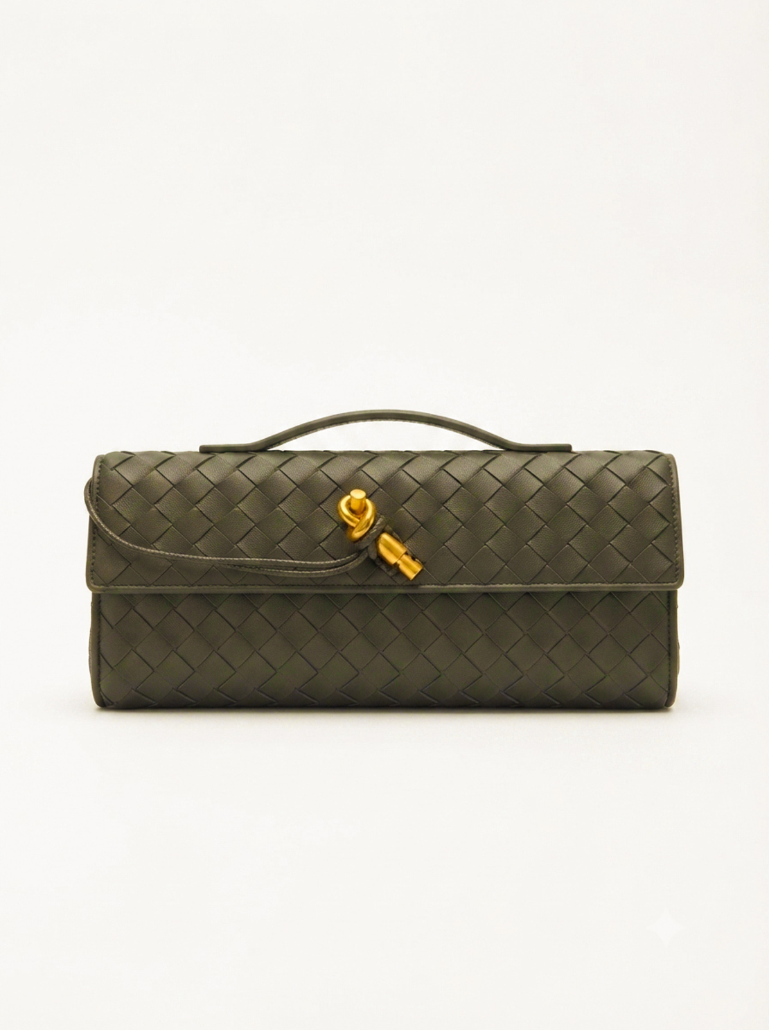 LEATHER CLUTCH IN OLIVE GREEN