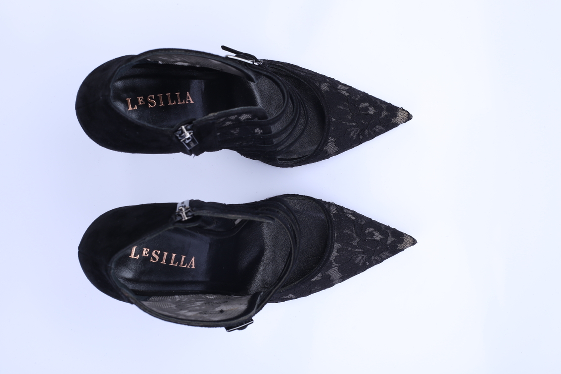 ДАМСКИ ОБУВКИ LE SILLA