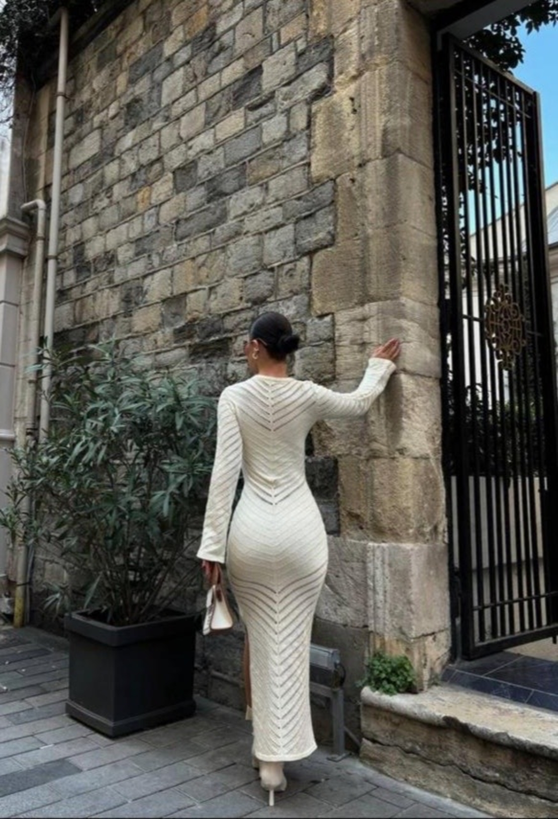 Елегантна плетена рокля „Ivory Contour“- Бяла