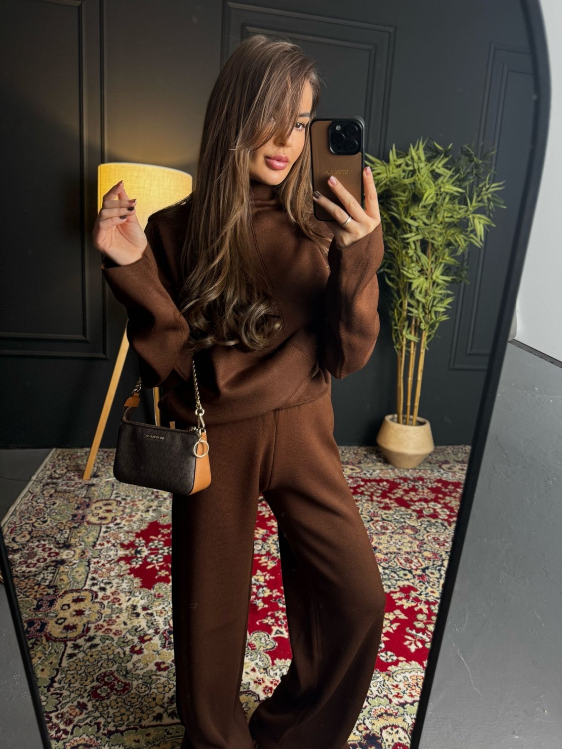 Комплект „Urban Comfort“ с права кройка-кафяво