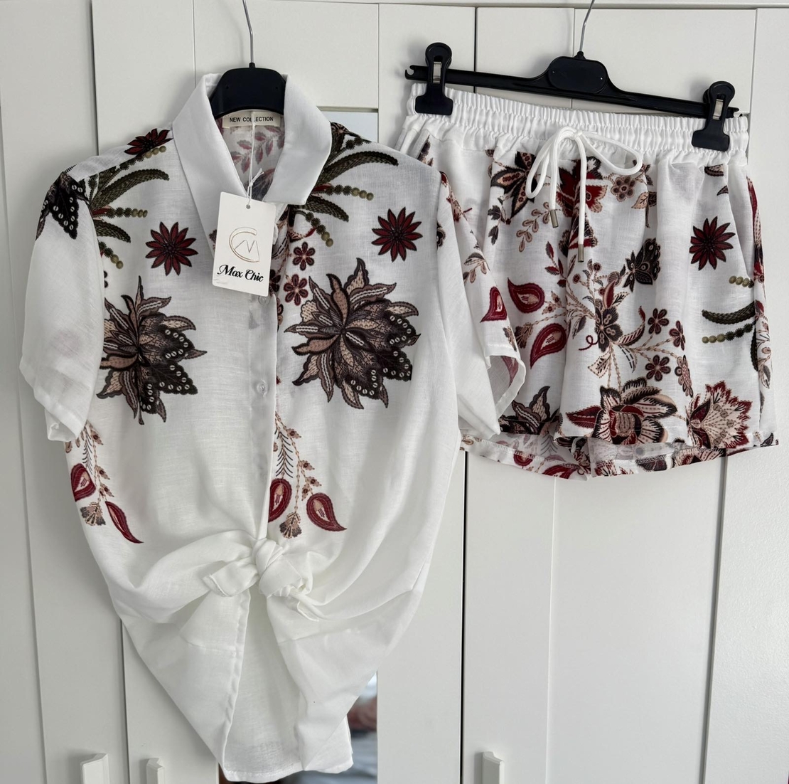 Комплект “Botanica Linen” от лен с флорални мотиви