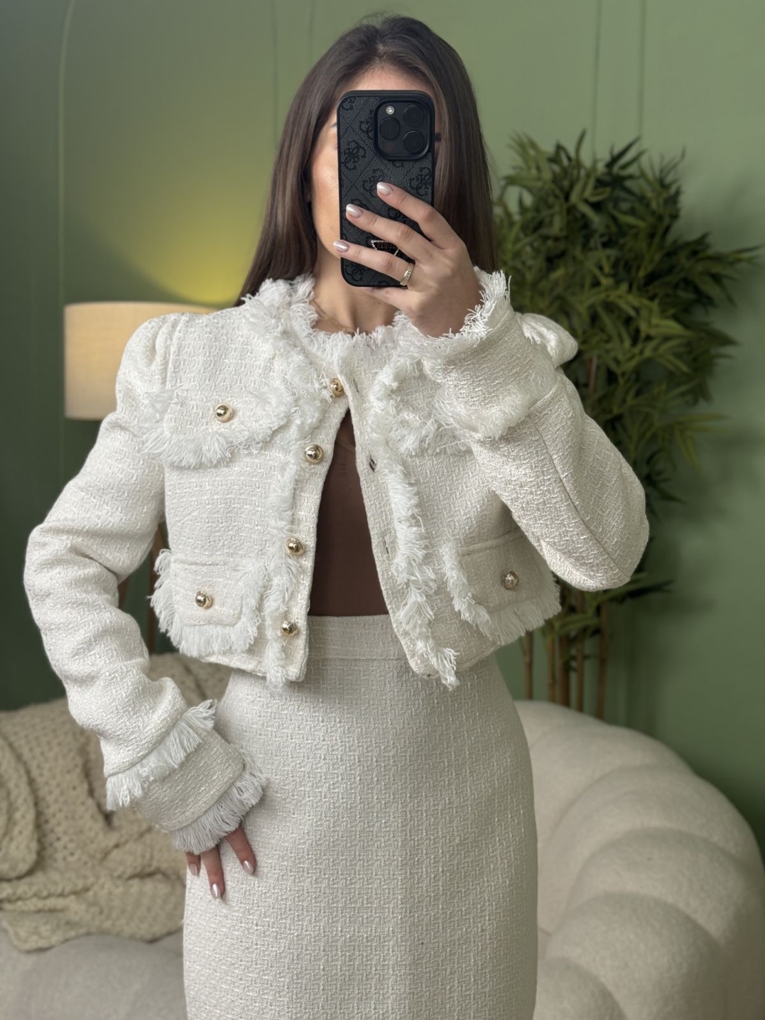 Дамски елегантен комплект сако и миди пола-бяло