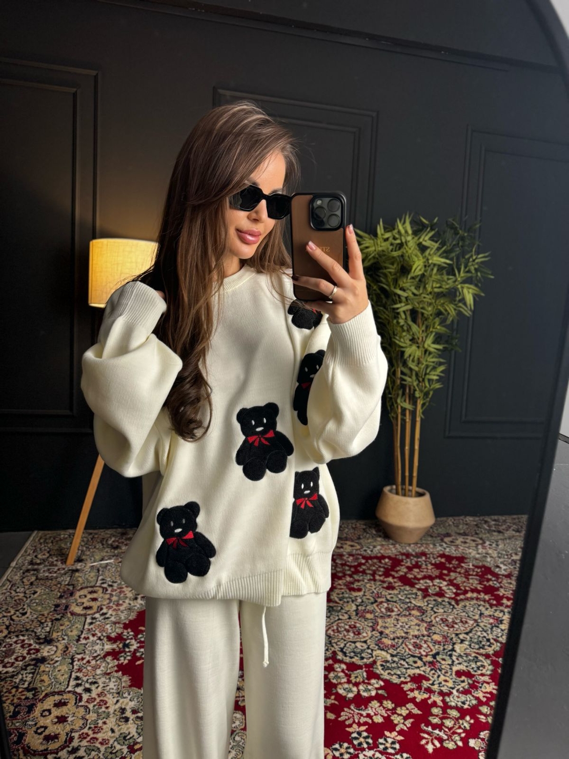 Комплект с апликации мече в бяло