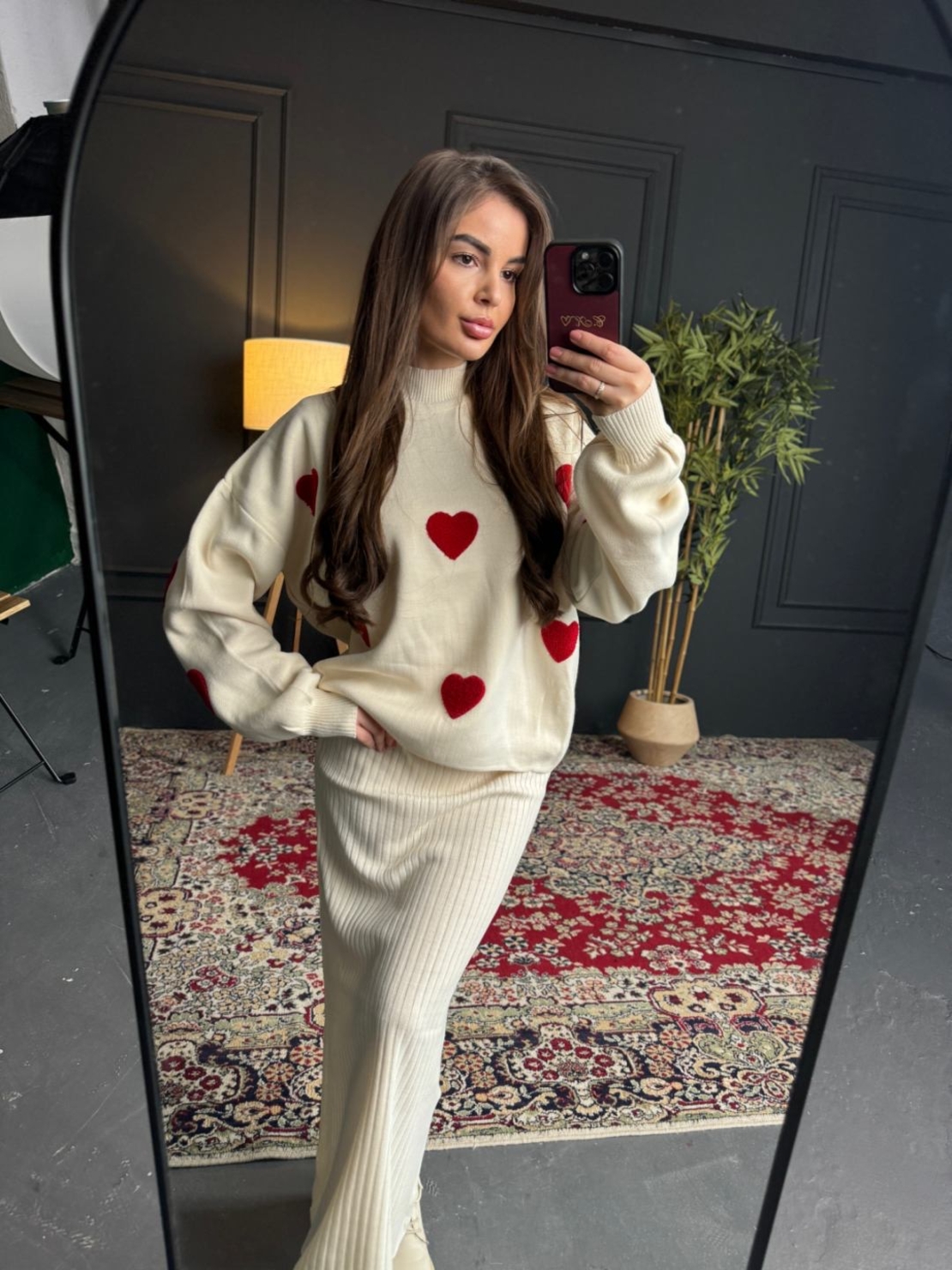 Комплект рокля и пуловер със сърца-бяло