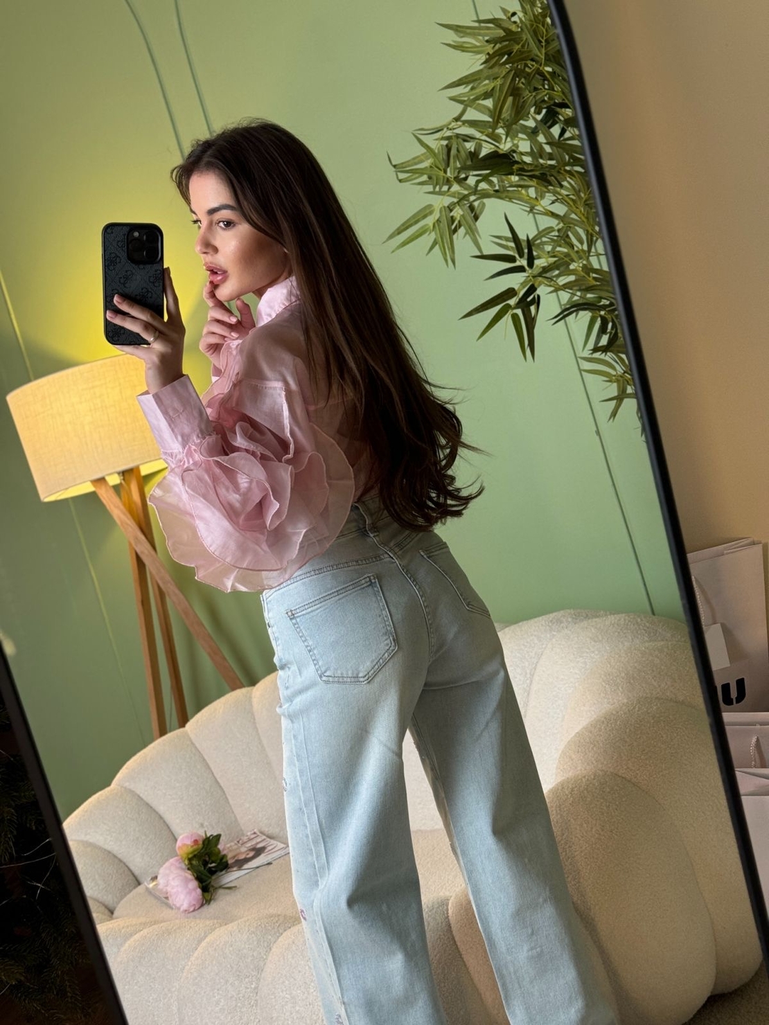 Дамска розова  елегантна риза с ефирни волани