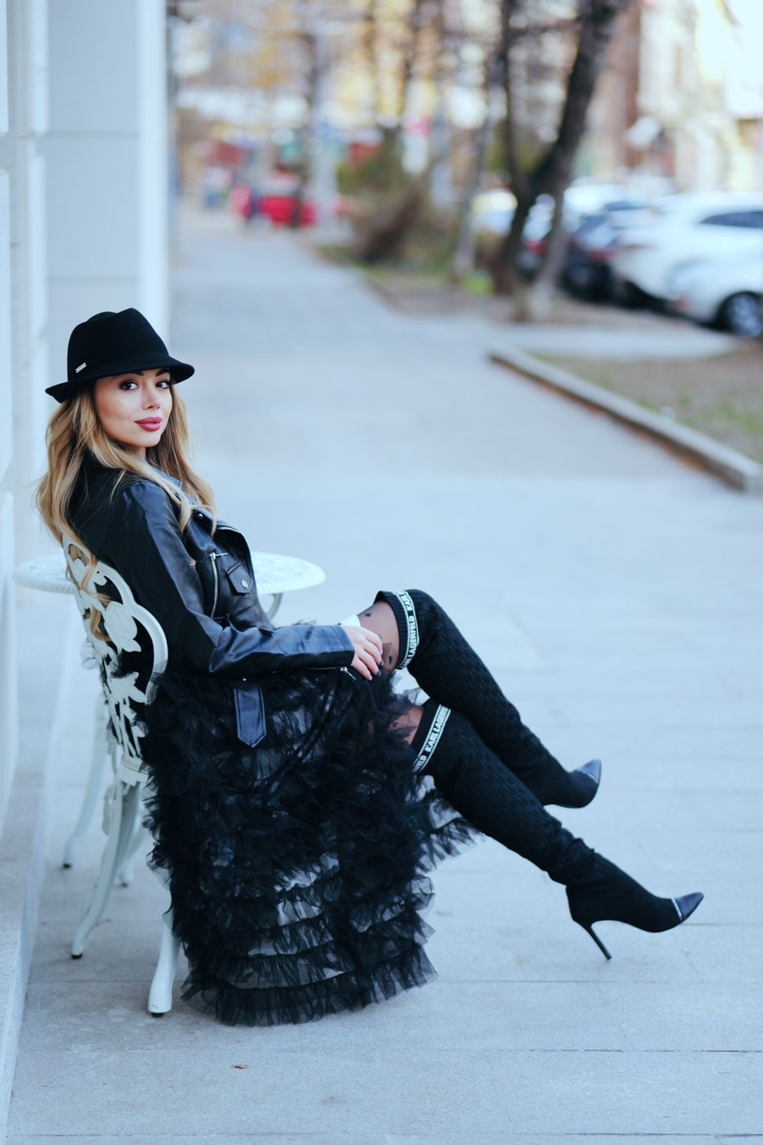 Яке със сваляща се тюлена пола