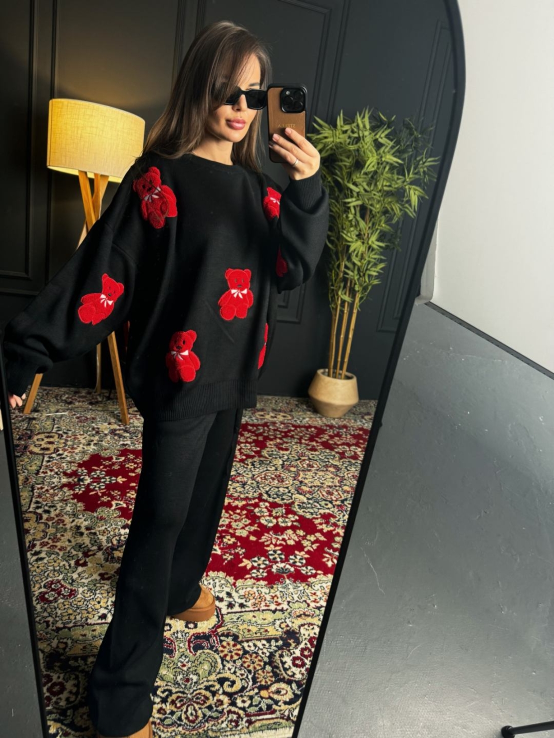 Комплект с апликации мече в черно