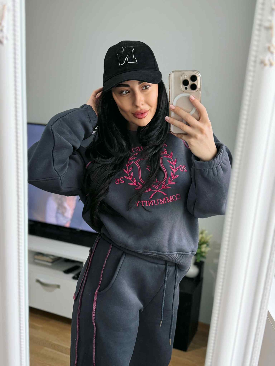 Дамски спортен комплект Aesthetic Community (суитшърт + панталон)-син