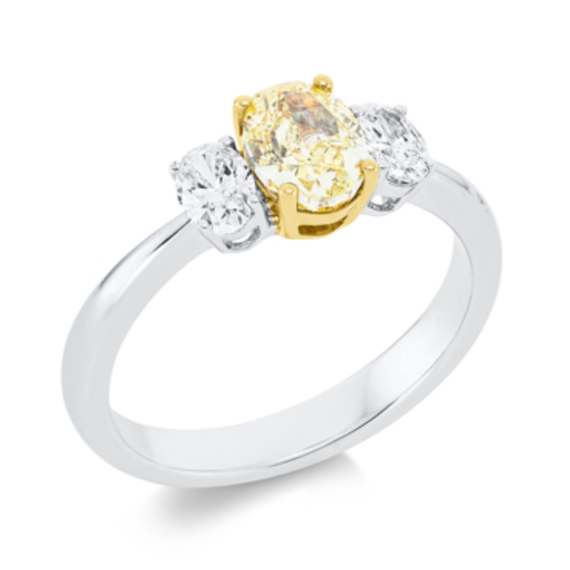 1.48 ct Ring with fancy yellow diamond