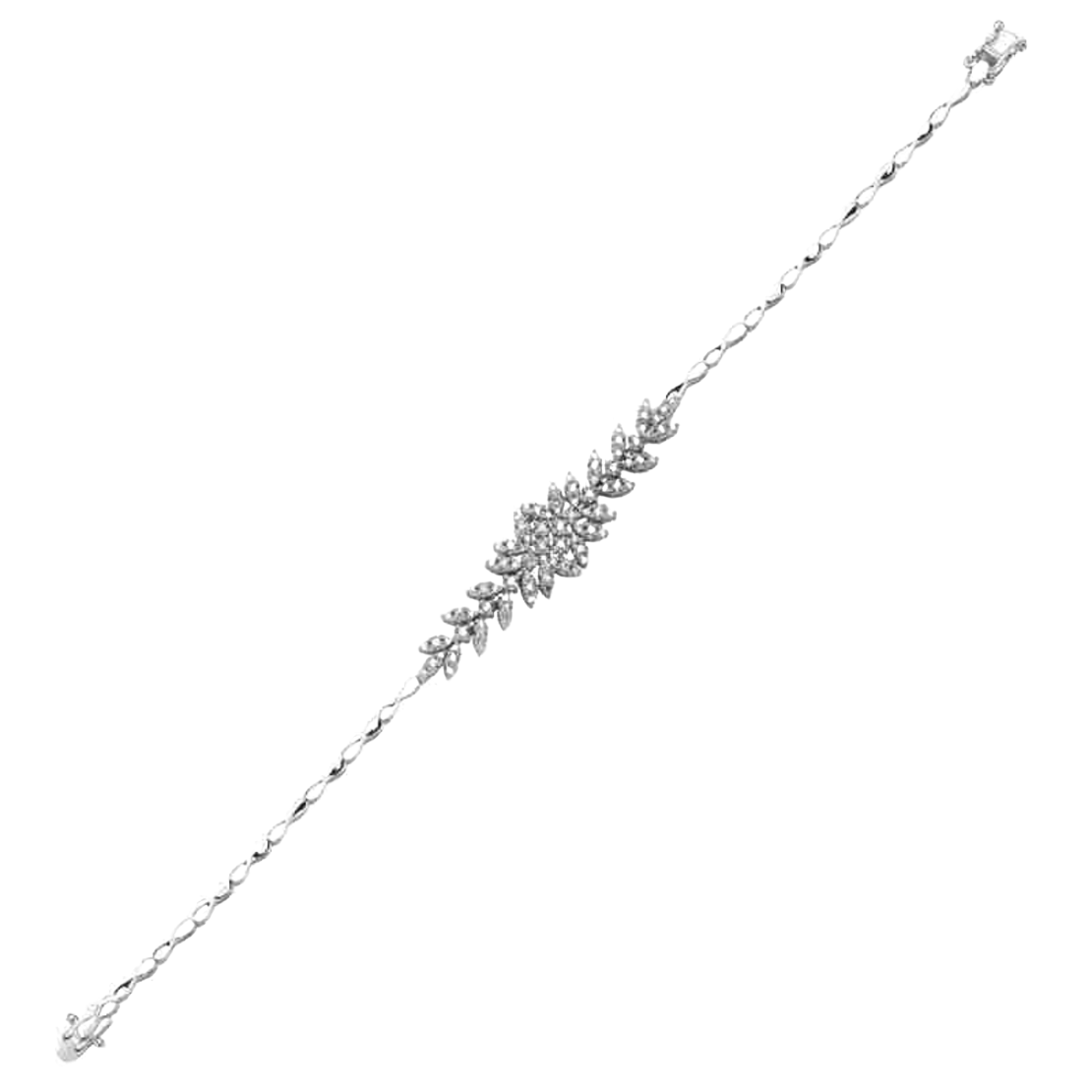 0.54k Bracelet with diamonds