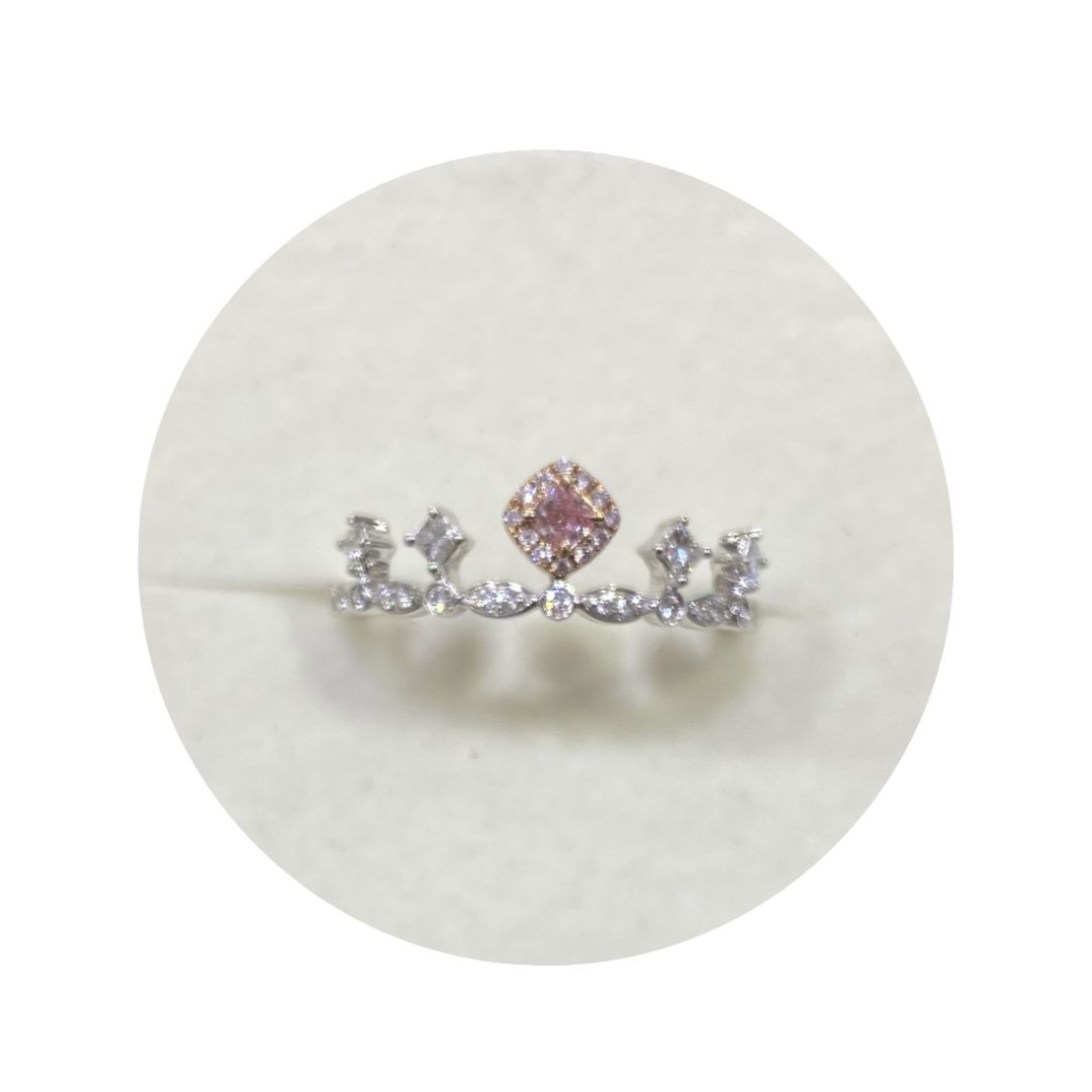 0.33 ct Pink diamond ring