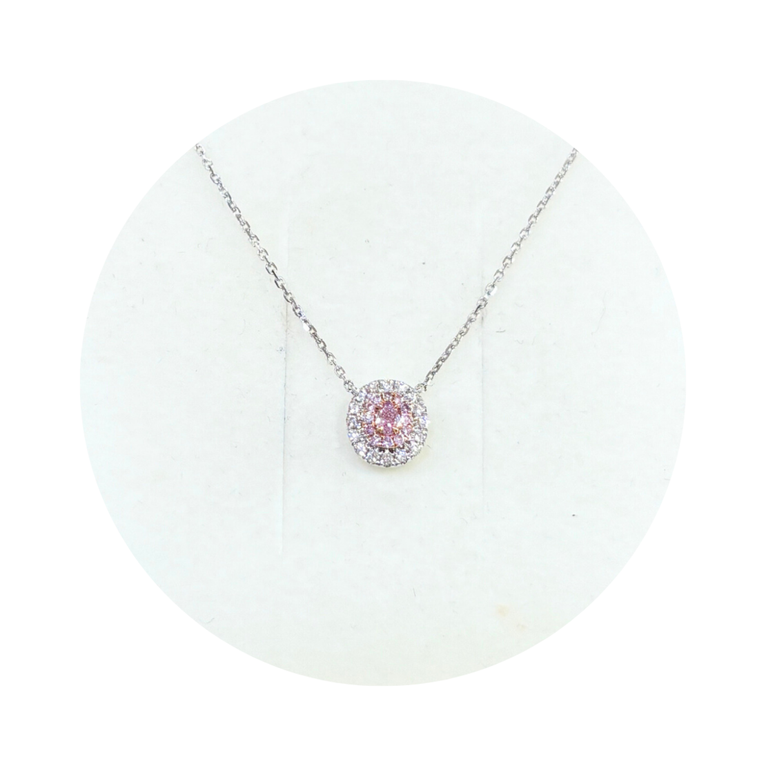 0.27 к Колие с розов диамант овал