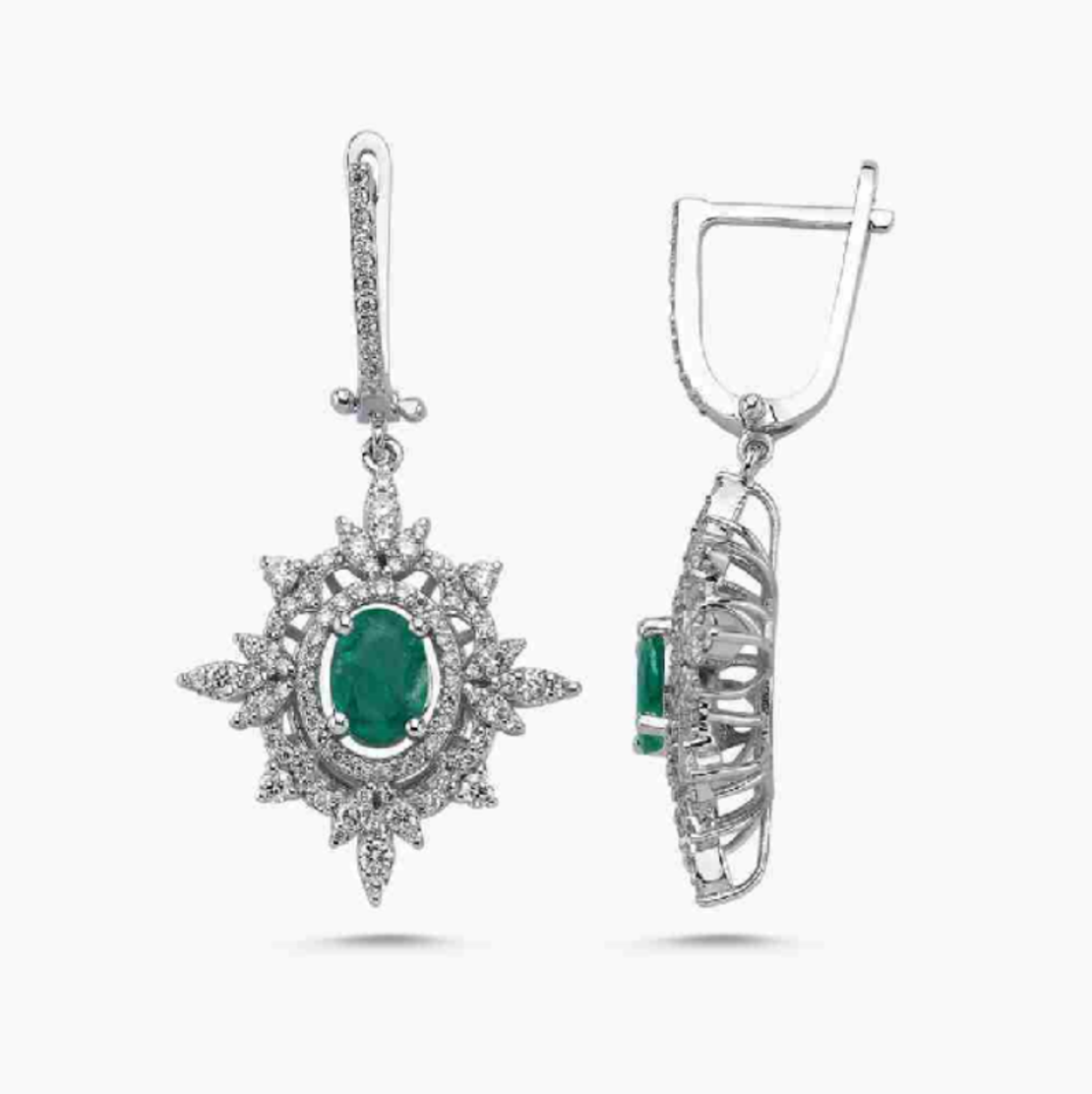 2.41 ct Earrings with emeralds and diamonds