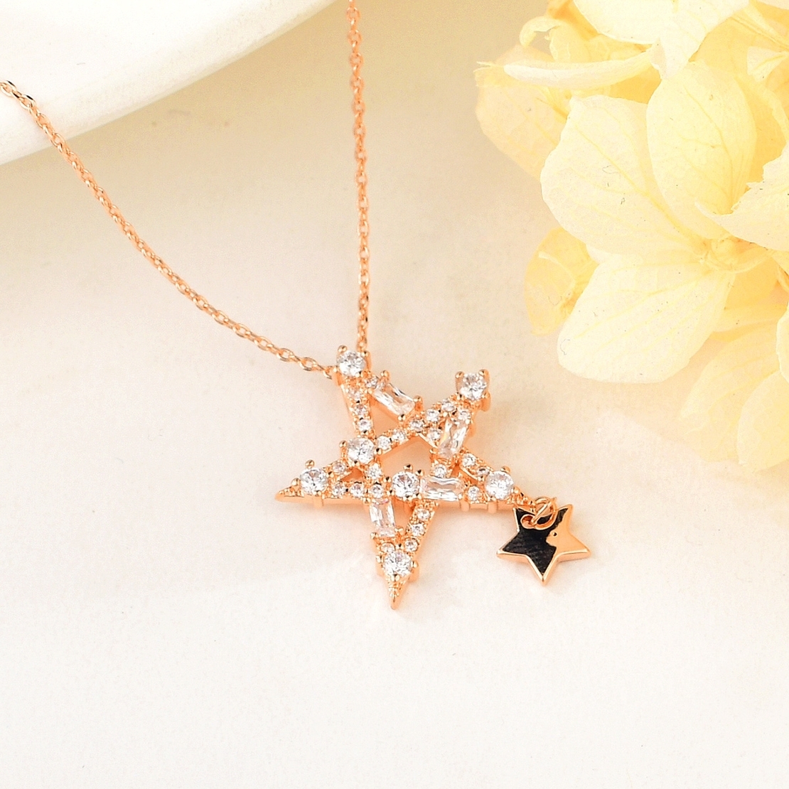 Колие розово позлатяване звезда | Колекция Rose Gold