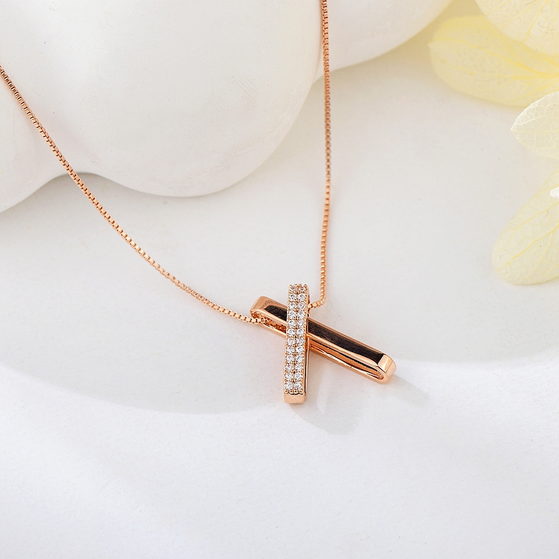 Колие розово позлатяване пресечна точка | Колекция Rose Gold