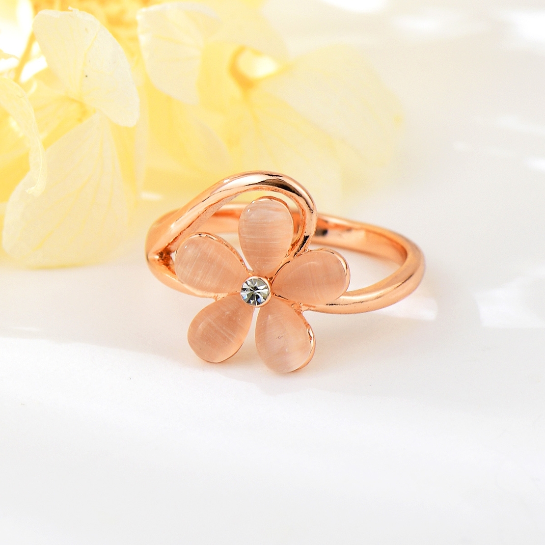 Пръстен розово позлатяване цветче K300408R | Колекция Rose Gold