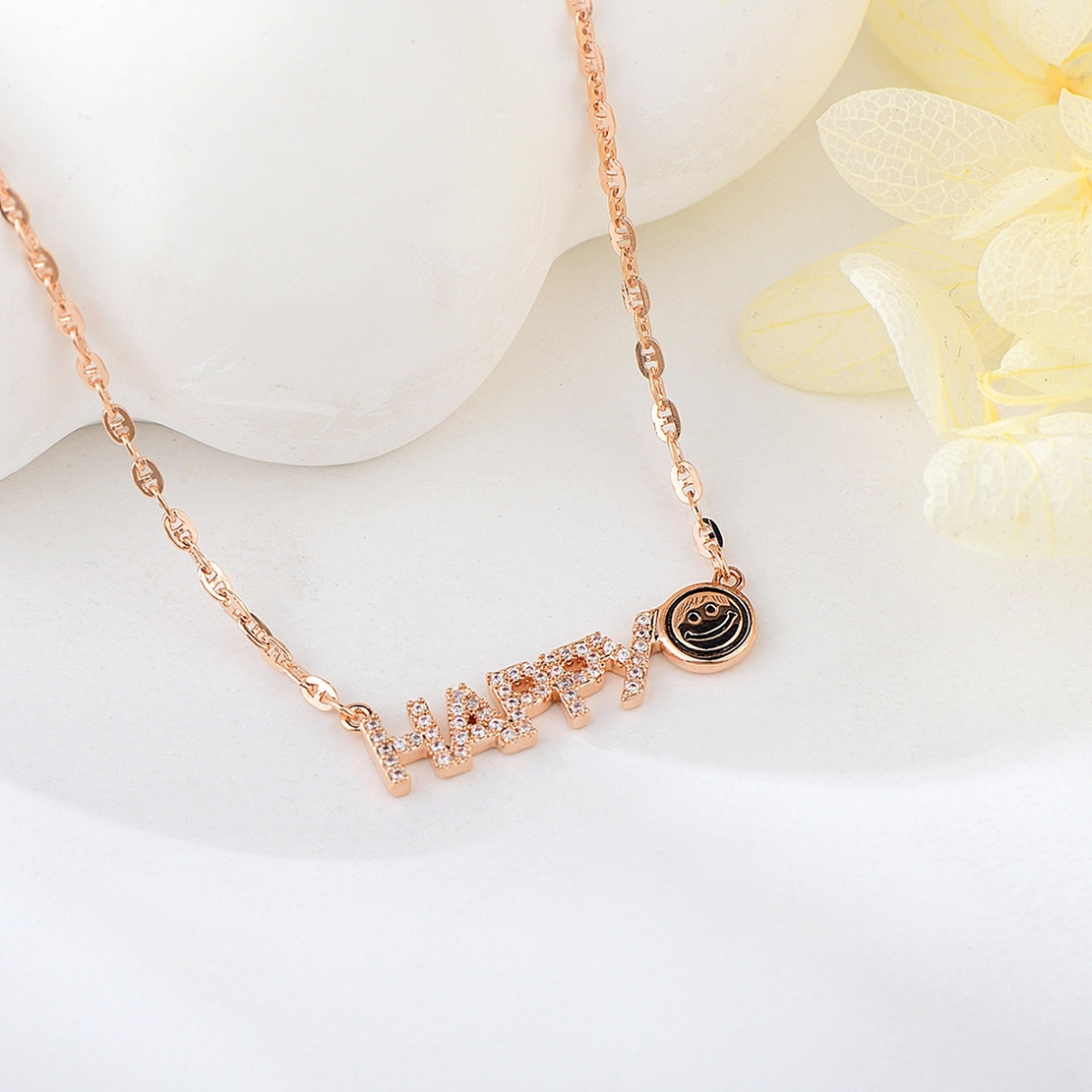 HAPPY NECKLACE ROSE GOLD PLATING