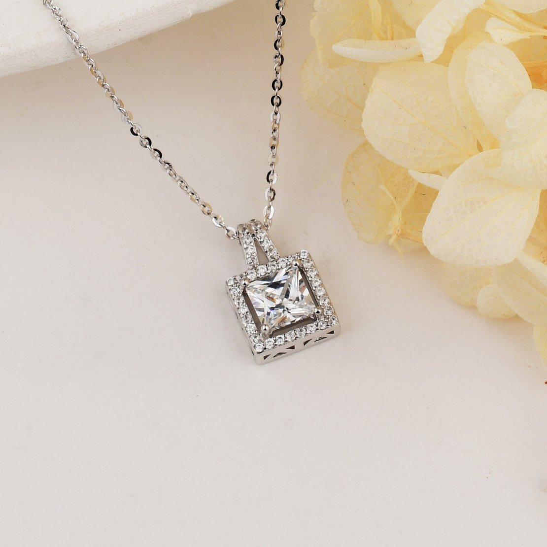 Нежно сребърно колие квадрат 2700000059272 | колекция Delicate Silver