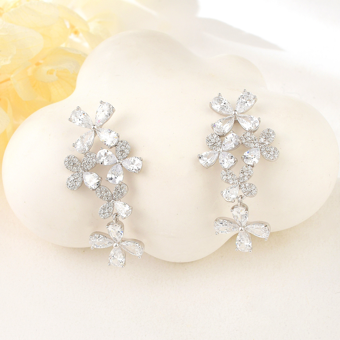 Сребърни обеци Цветя с родий 2700000052525| колекция Delicate Silver
