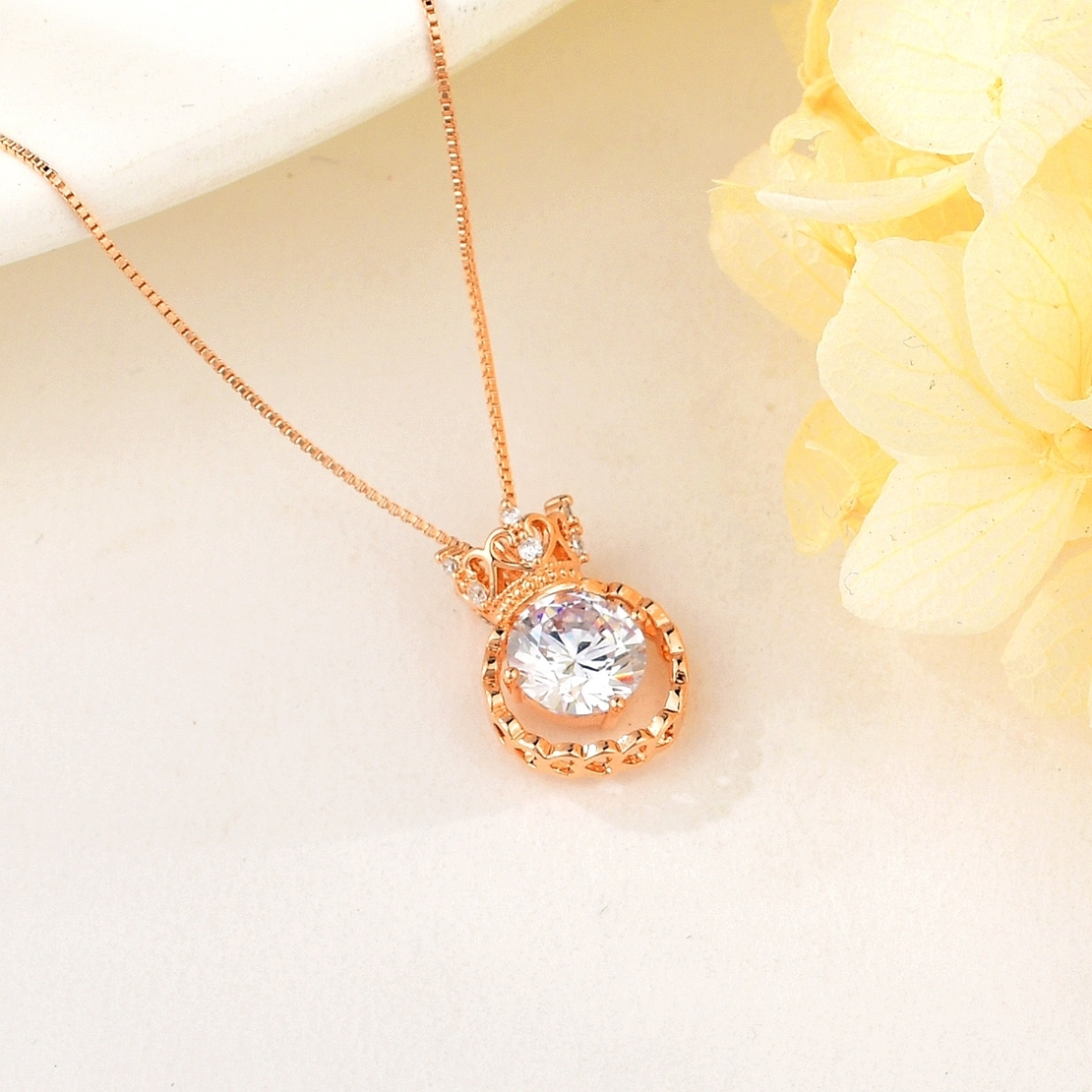 CROWN NECKLACE ROSE GOLD PLATING