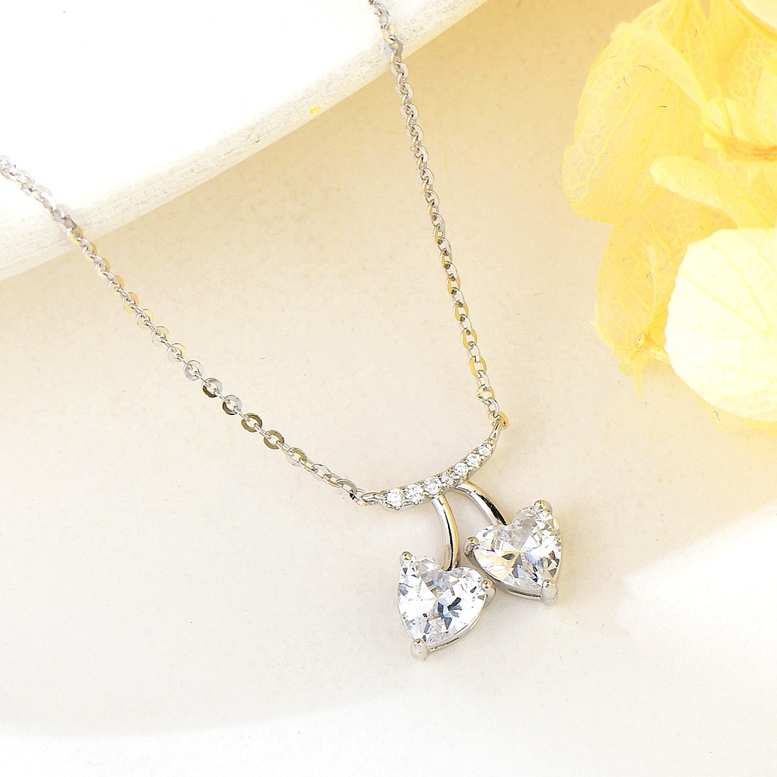 Сребърно колие Черешки със сърца | колекция Delicate Silver