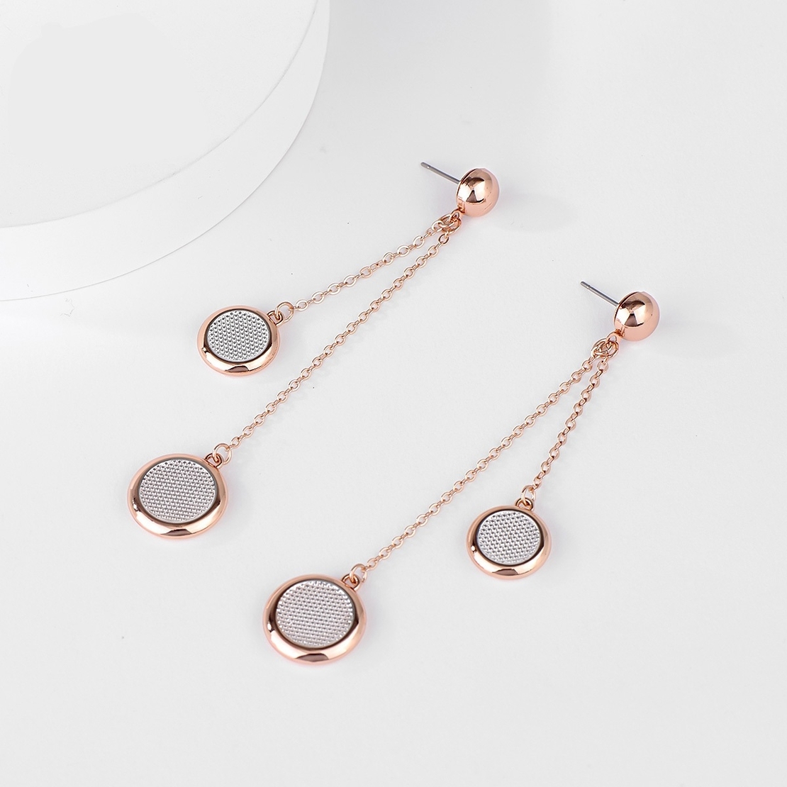 Обеци розово позлатяване дълги с кръгчета | Колекция Rose Gold