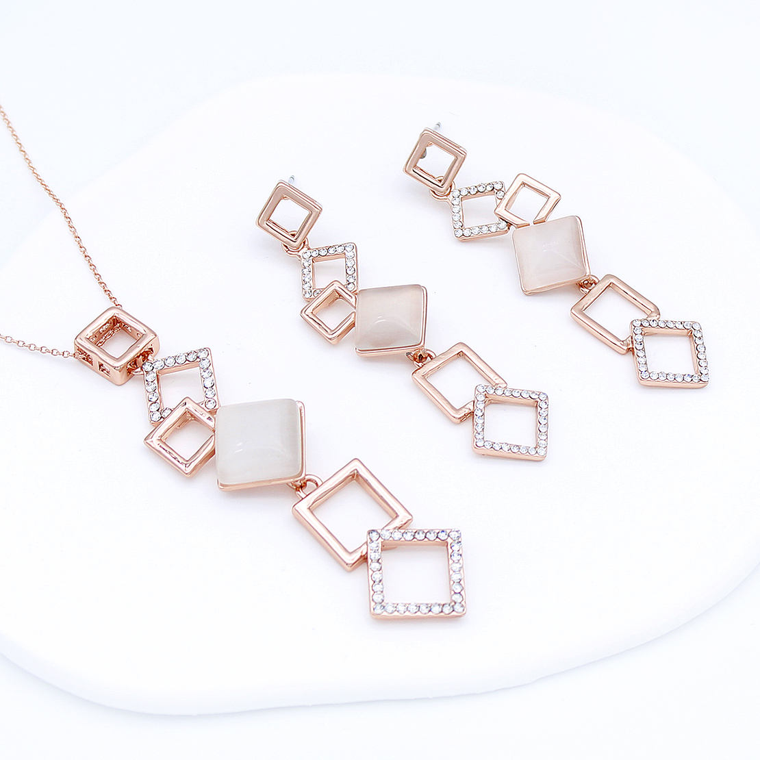Комплект розово позлатяване квадратни елементи | Колекция Rose Gold
