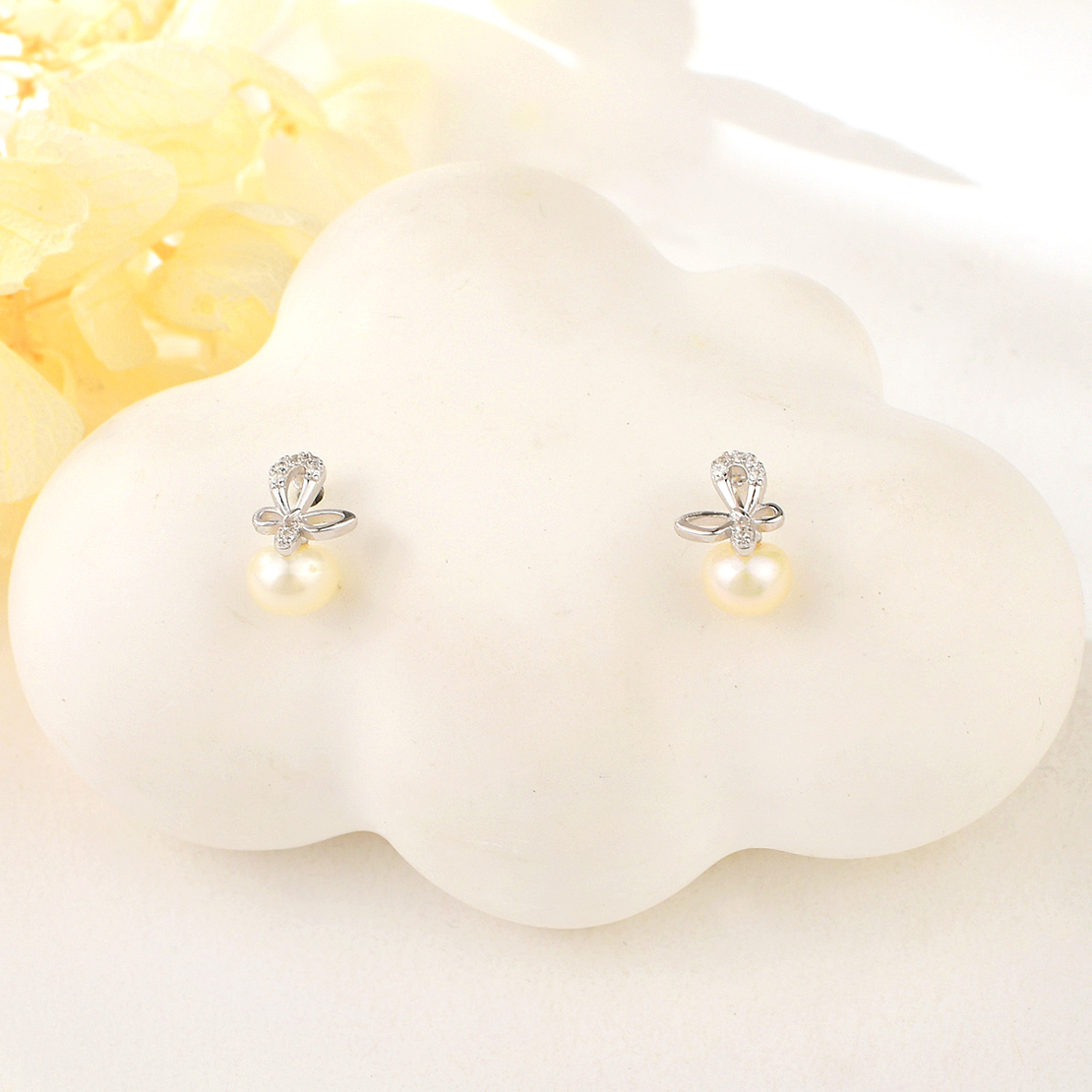 Сребърни обеци Пеперуди с перли | колекция Delicate Silver