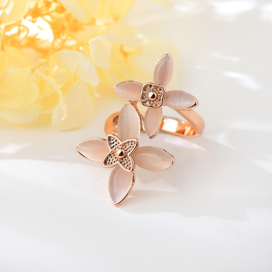 Пръстен розово позлатяване цветя K300419R | Колекция Rose Gold