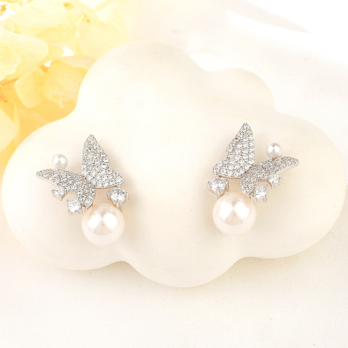 Сребърни обеци Пеперуди с перли 2700000053126 | колекция Delicate Silver