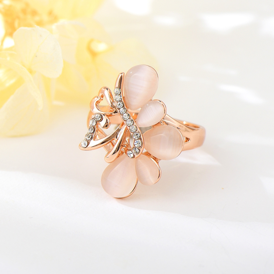 Пръстен розово позлатяване котешко око K300459R | Колекция Rose Gold