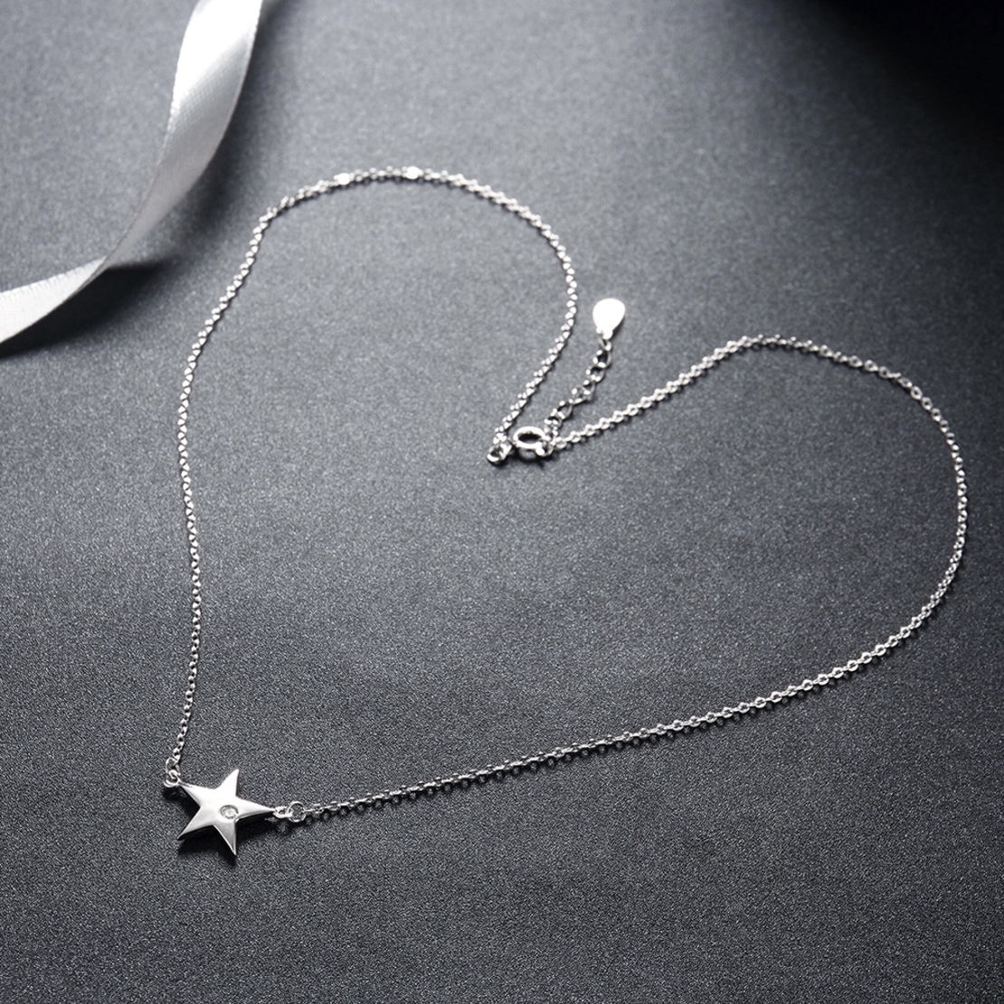 Сребърно колие Звезда Swarovski Crystals | колекция Delicate Silver