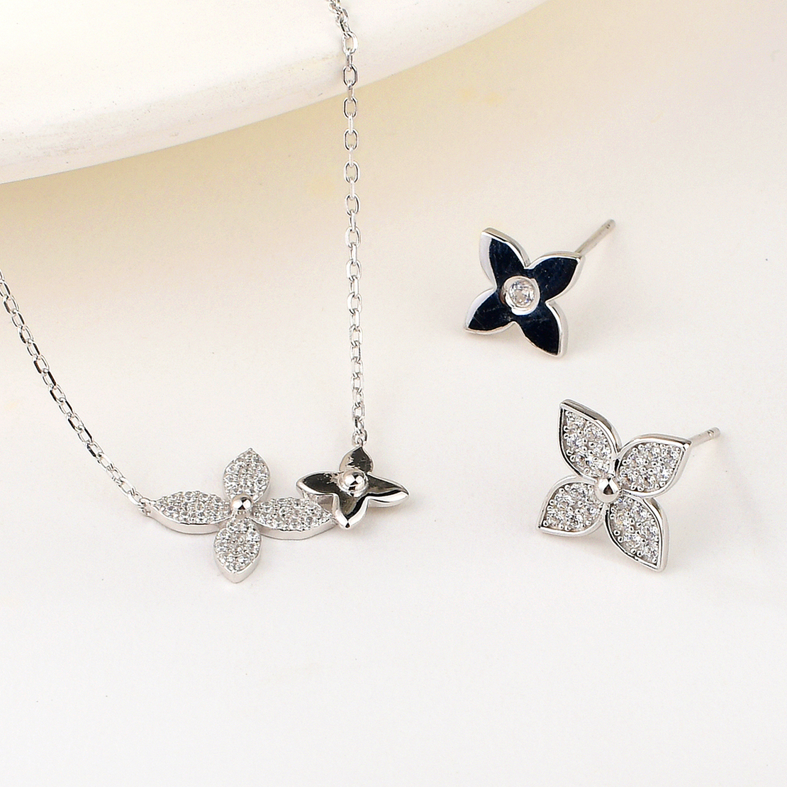 Сребърен комплект Цвете 2700000049754 | колекция Delicate Silver