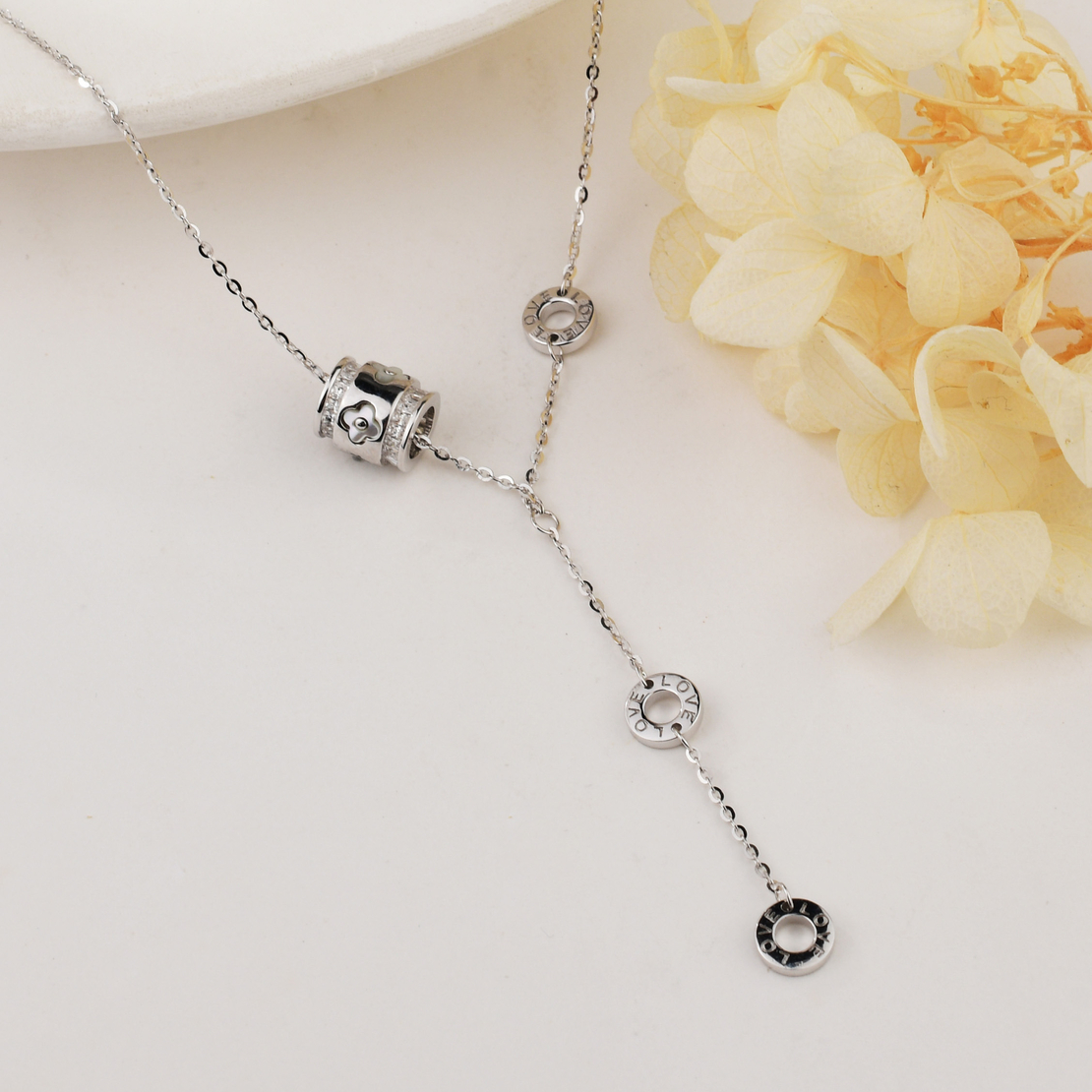 Нежно сребърно колие Love | колекция Delicate Silver