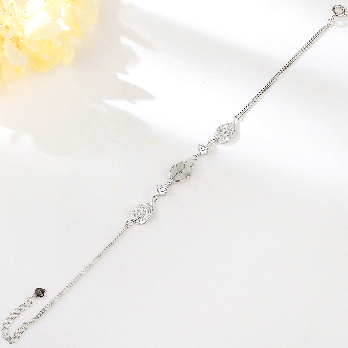 Сребърна гривна Листа с родий | колекция Delicate Silver