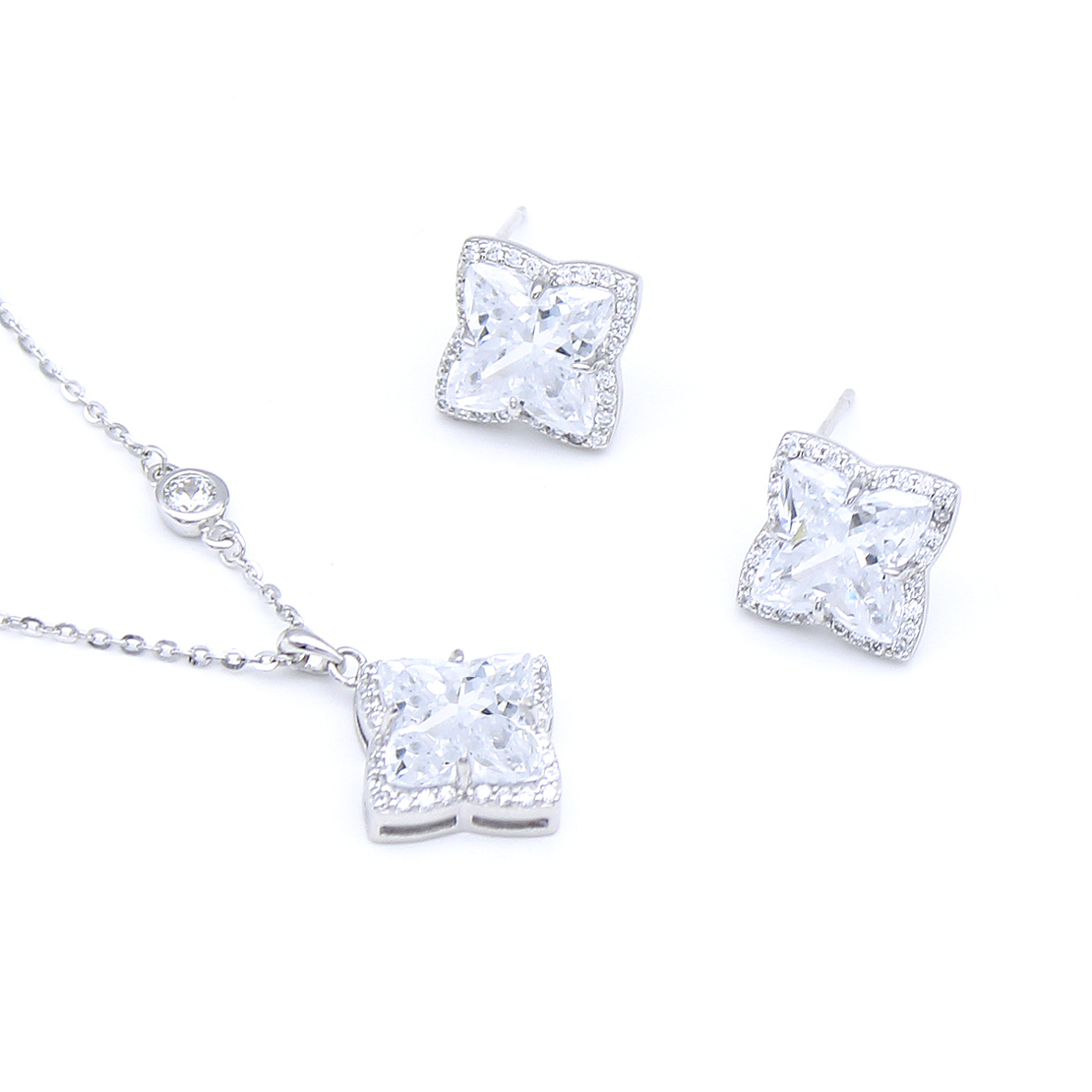 Нежен сребърен комплект стилизирани цветя 2700000069431 | колекция Delicate Silver
