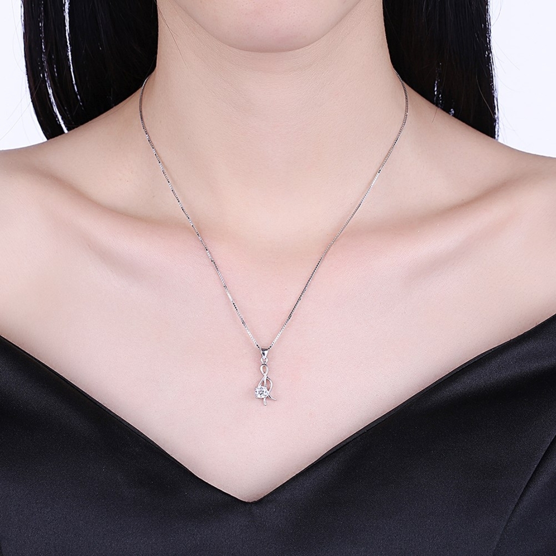 Сребърно колие Ключ Сол Swarovski Crystals | колекция Delicate Silver