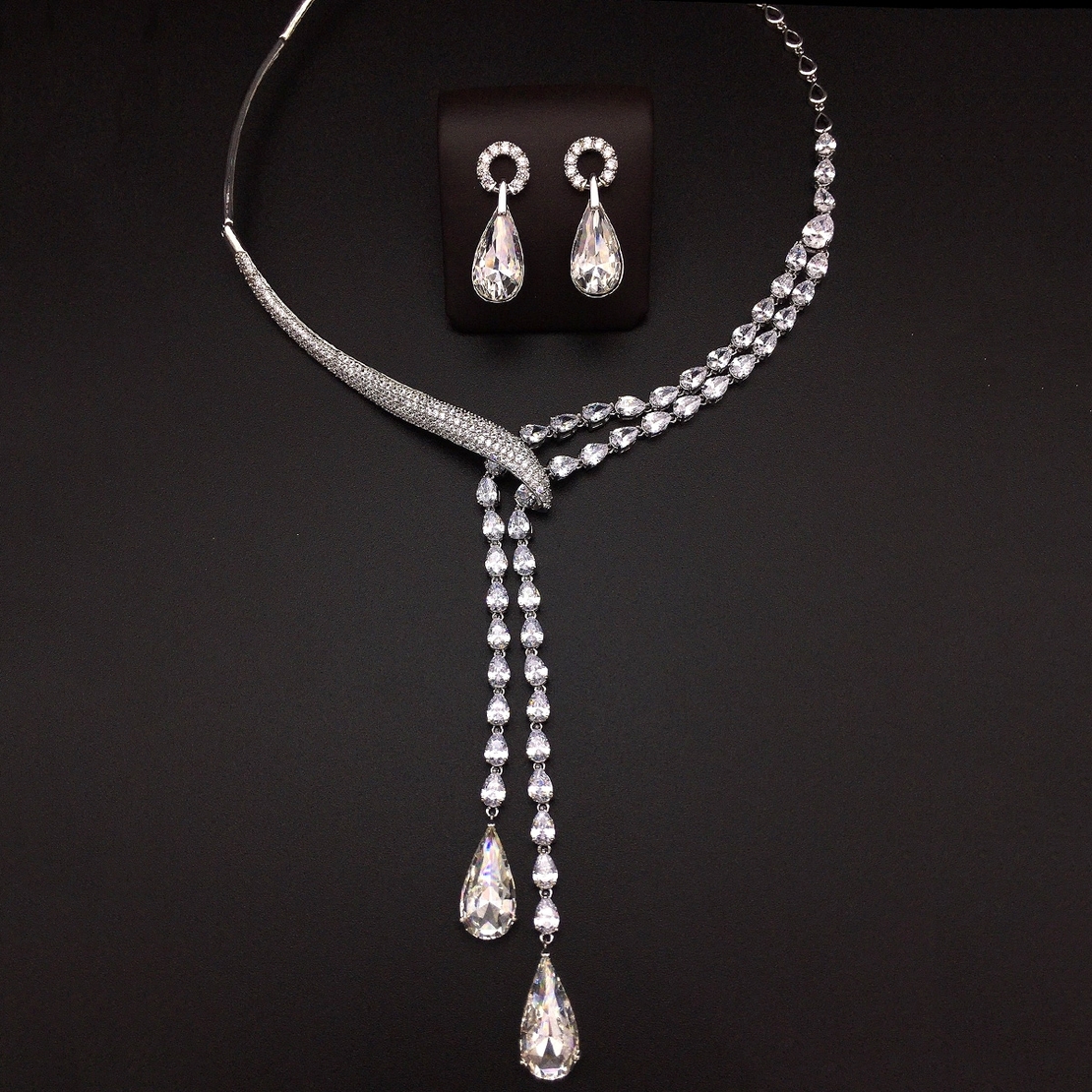 Комплект бяло позлатяване с кристали Swarovski - LSS 2610000000009