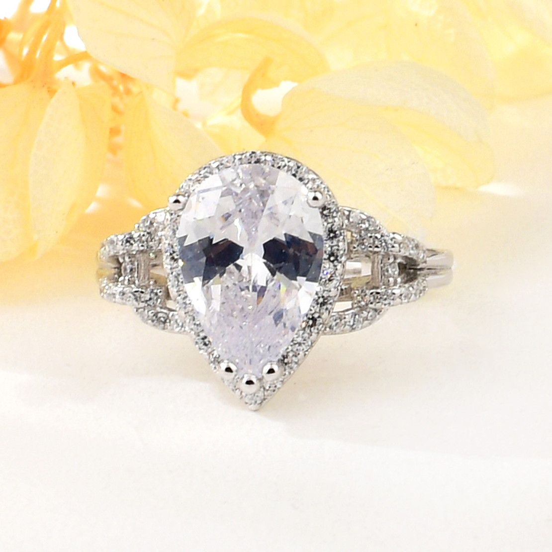 PLATINUM PLATED SILVER RING CUBIC ZIRCONIA