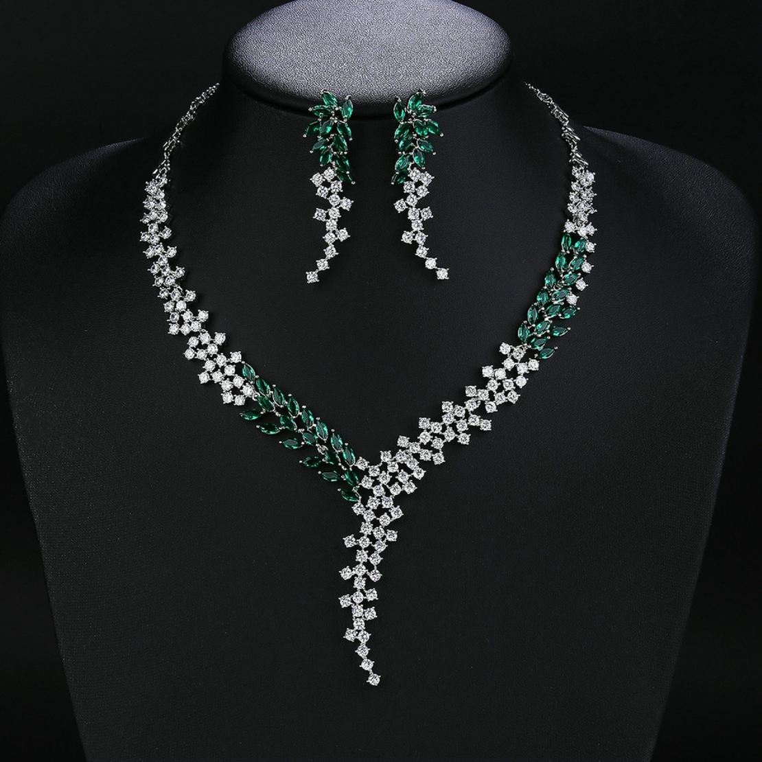 GREEN DROPS SET WHITE GOLD PLATING